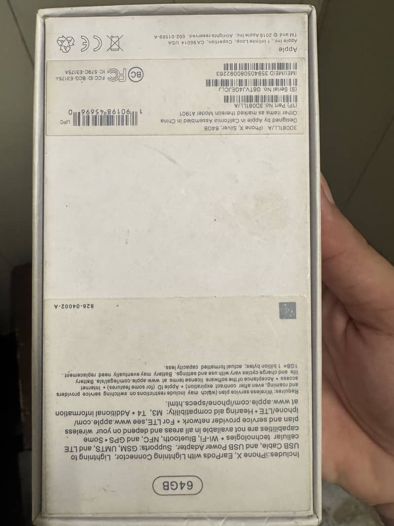 Apple iPhone X 4
