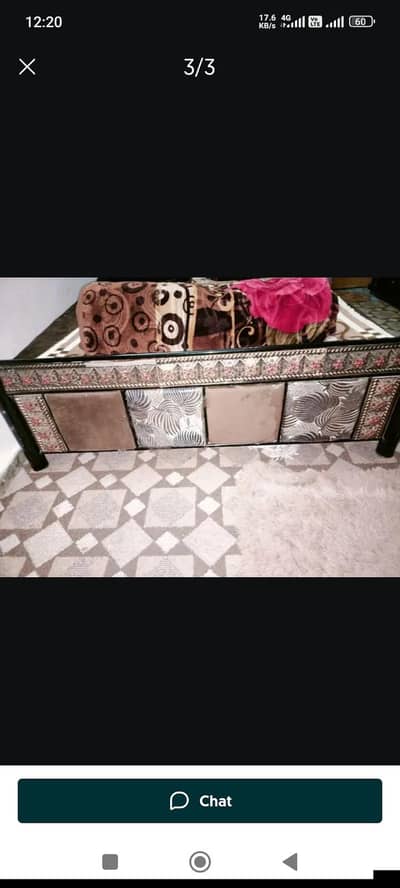 king bed with mattres