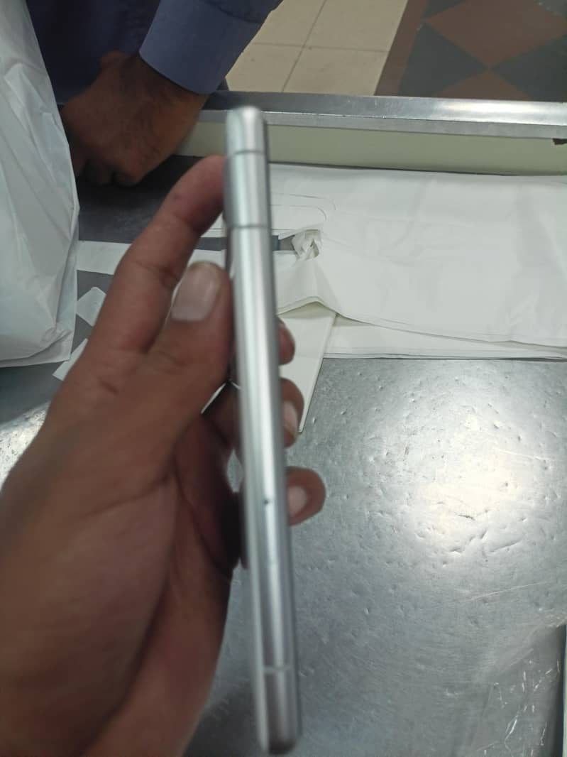 Google Pixel 7a 3