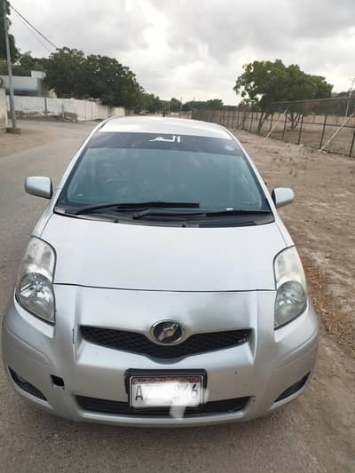 Toyota Vitz 2010