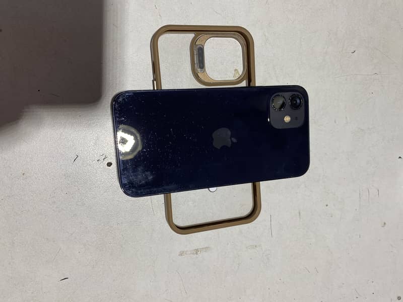 Apple iPhone 12 7