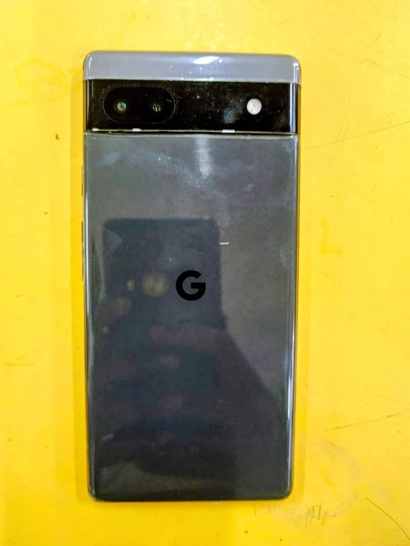 Google Pixel 6a 1