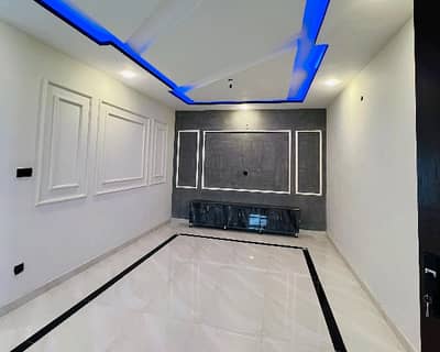 Bahria Enclave - Sector C1 Upper Portion Sized 10 Marla Is Available