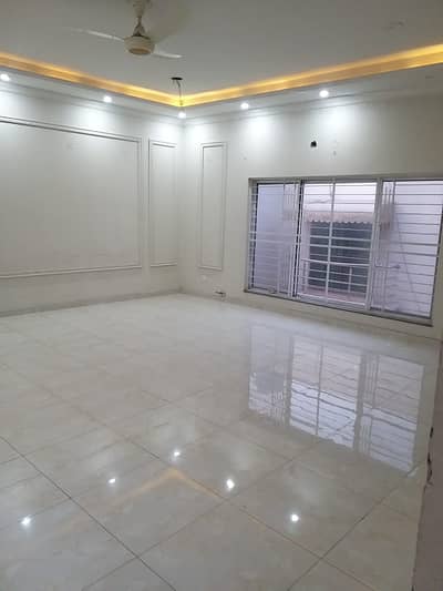 4 Marla Flat For Rent In Valencia Town Lahore | Spacious Office Flat | Prime Location | 60K Rent