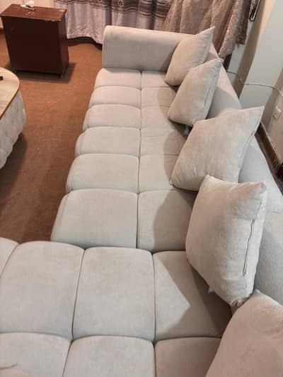 Beautiful L-Shape Sofa – Beige/Cream-lightly used for 2 months only
