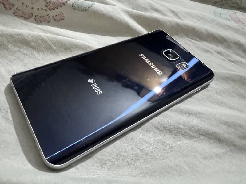 Samsung Mobile Note5 9