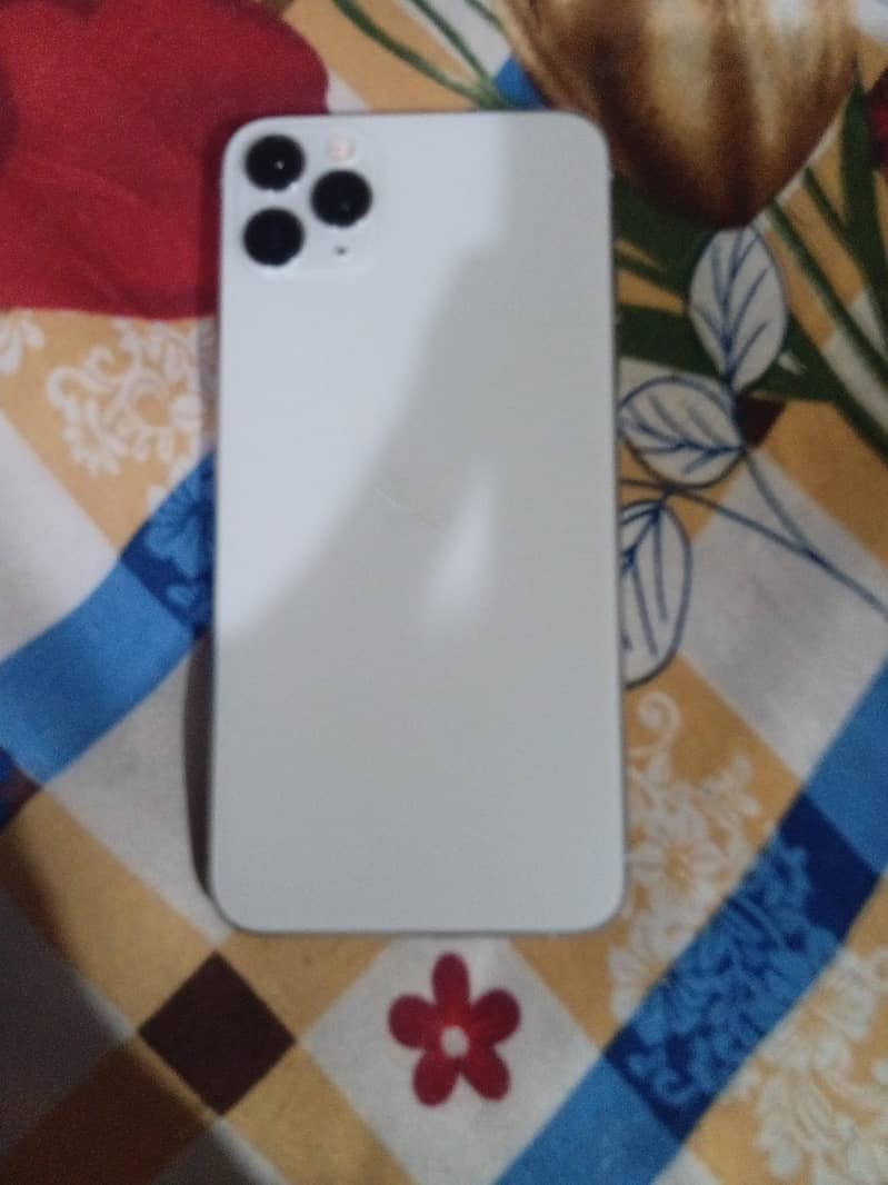 Apple iPhone 11 Pro Max 5