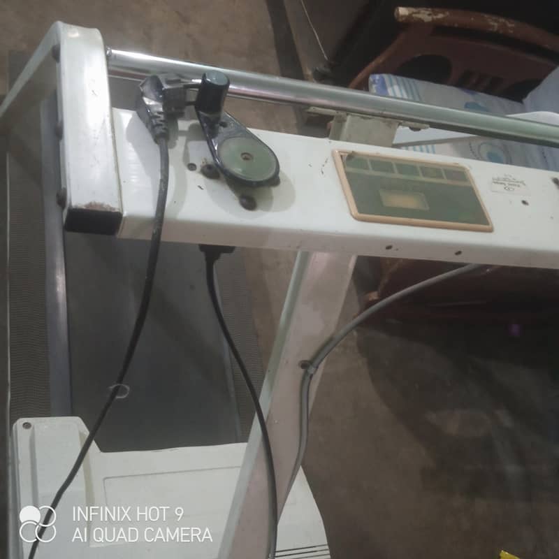 treadmill machine 4