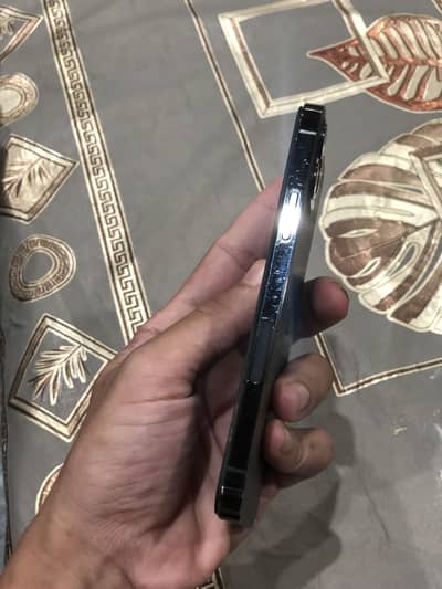 Apple iPhone 12 Pro