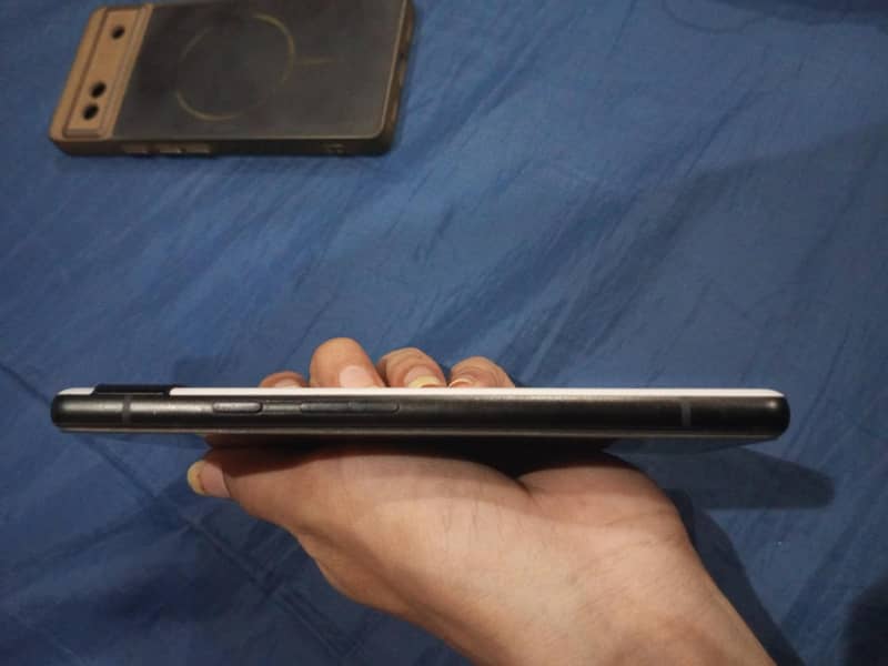 Google Pixel 6a 4