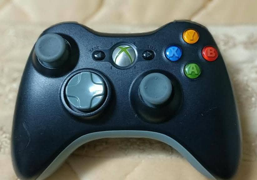Xbox 360 Wireless Controller | Good Condition 0