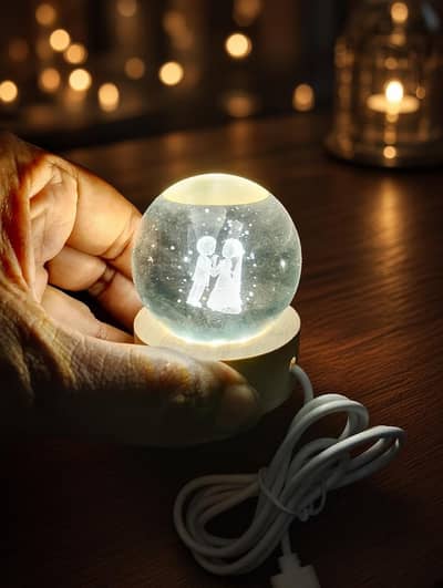 “Beautiful Crystal Couple LED Lamp”