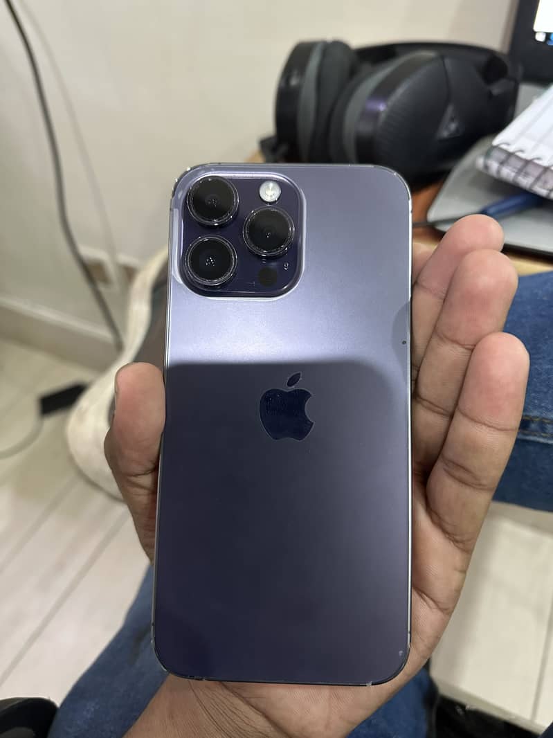IPhone 14 Pro Max 2