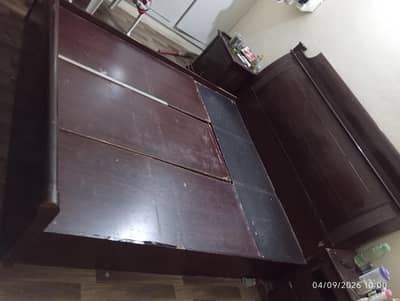 King Size bed with two side tables