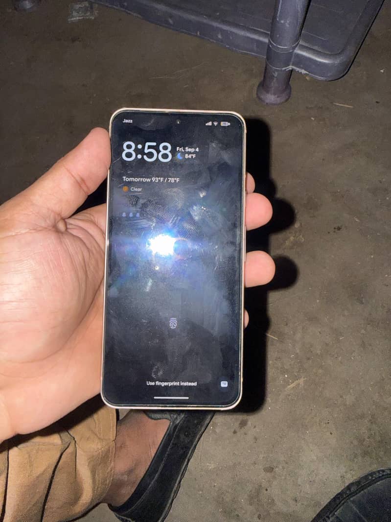 Google pixel 8 1