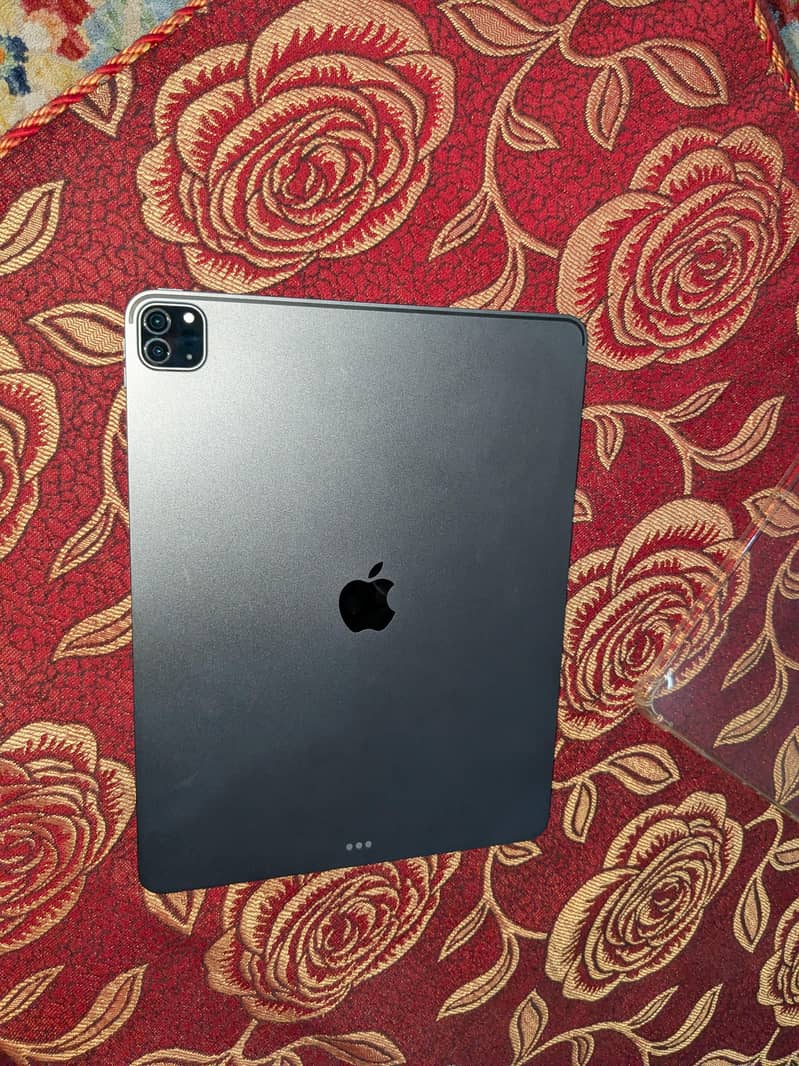 Ipad Pro M1 12.9 (5th Generation) 10
