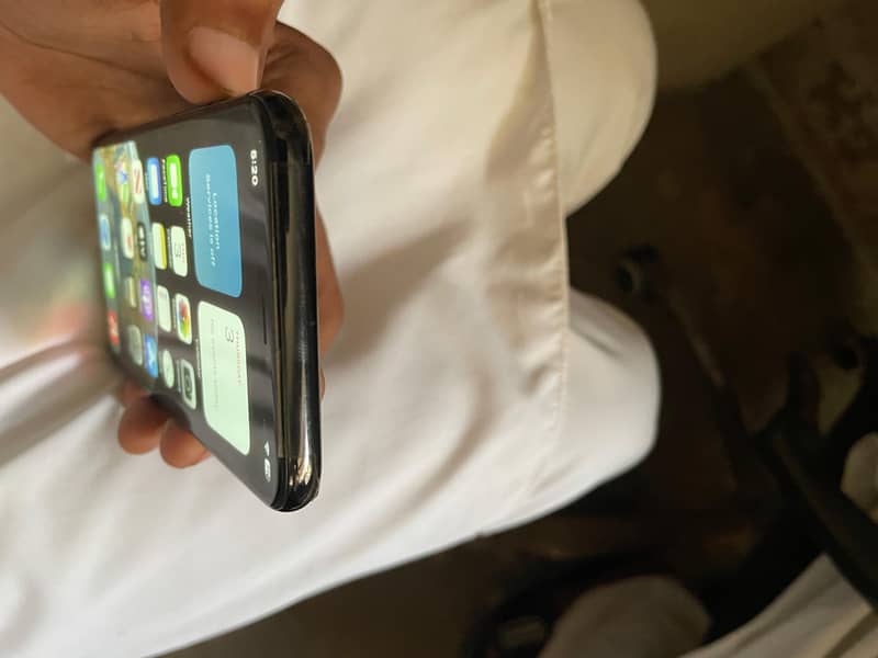 Apple iPhone X 7