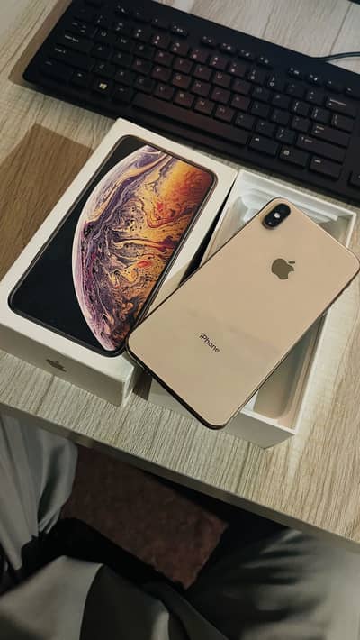 iPhone XS Max 256gb pta