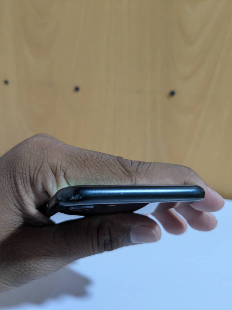 Apple iPhone SE 2