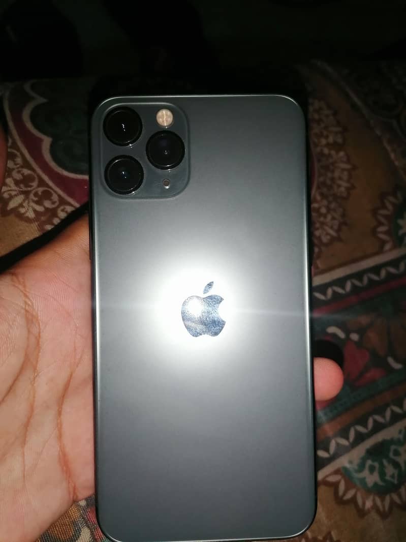 Apple iPhone 11 Pro 0