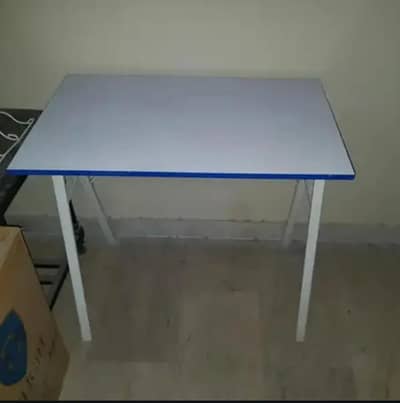 Interwood Study Table