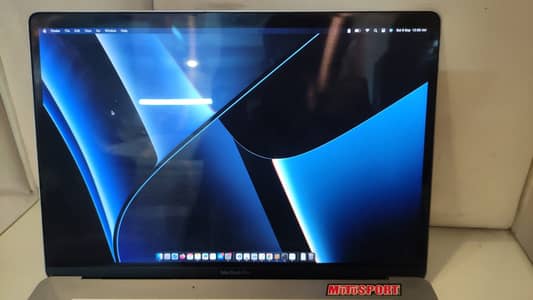 MacBook Pro 15" 2017 | Core i7 | 16GB RAM | 512GB SSD