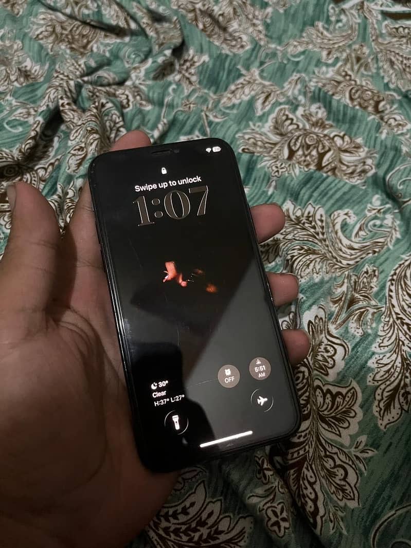 Apple iPhone 11 Pro 1