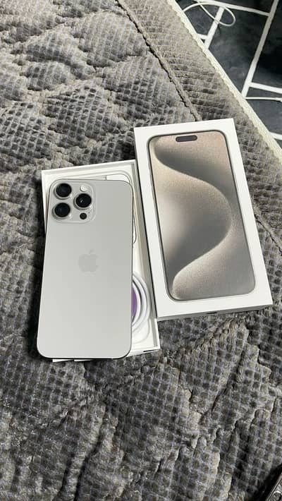 Apple iPhone 15 Pro Max