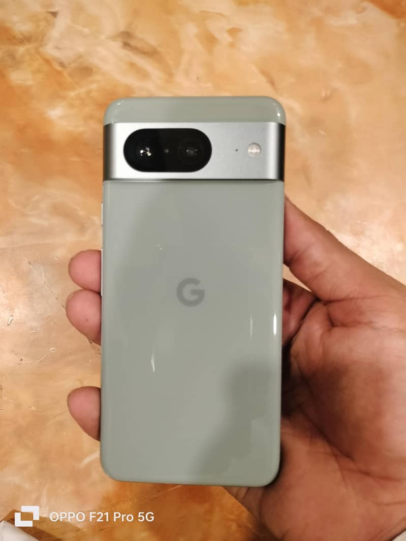 Google Pixel 8 3