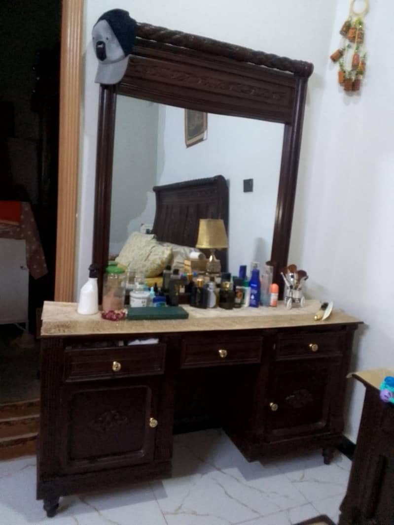 Dressing Table. 2