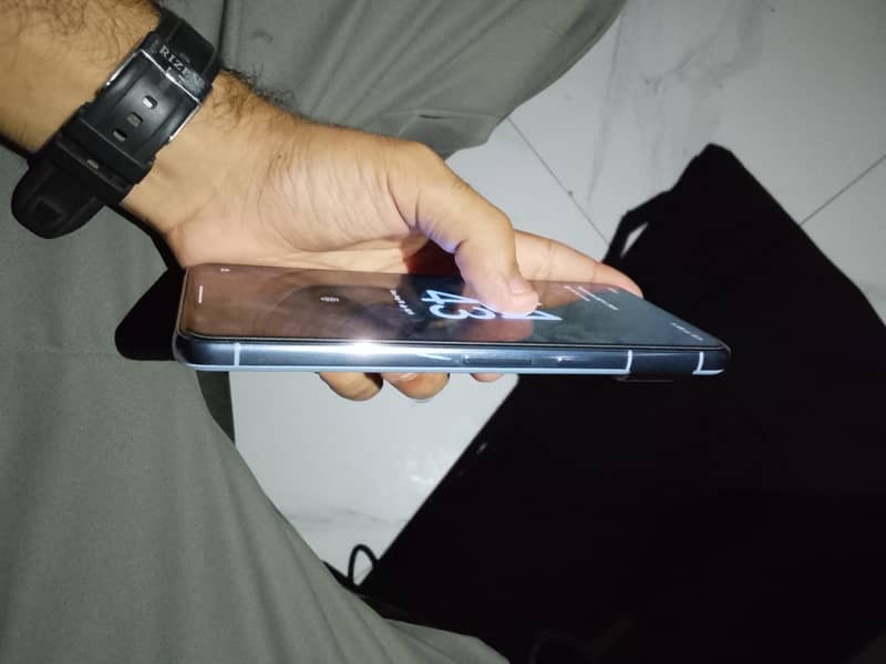 Google Pixel 8 Pro 7