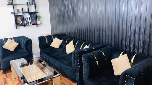 Luxury 5-Seater Black Velvet Sofa Set with gold accents (10/9 )