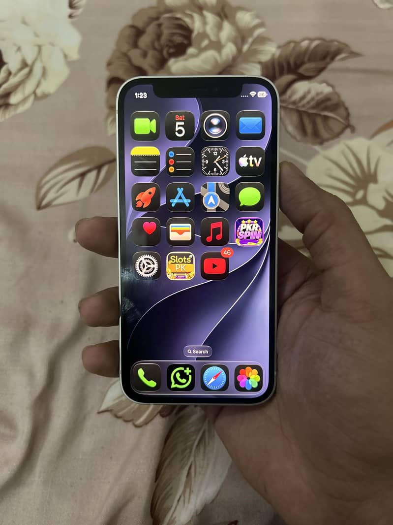 Apple iPhone 12 mini 7