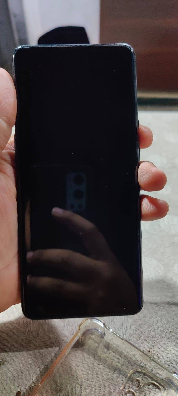 One Plus 9 Pro 5