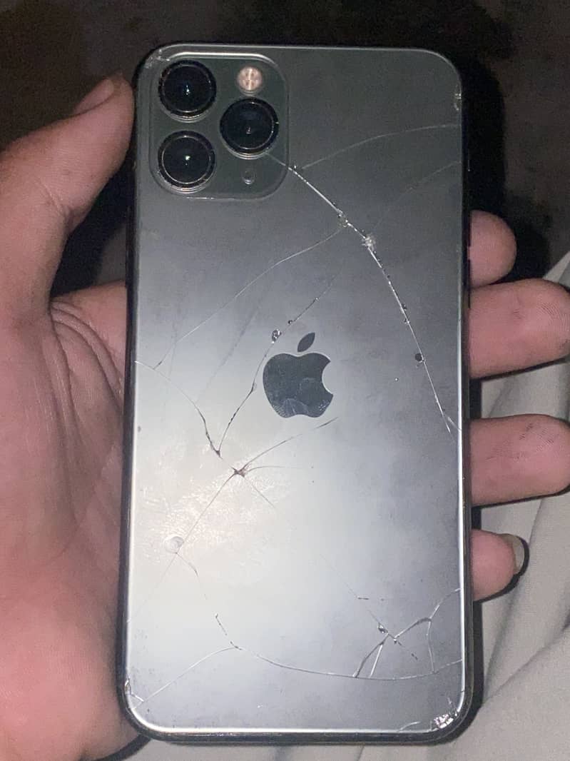 Apple iPhone 11 Pro 1