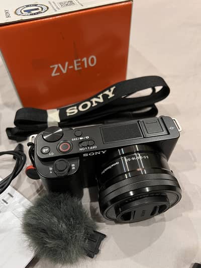Sony ZV-E10 Mirrorless Camera (Almost New)