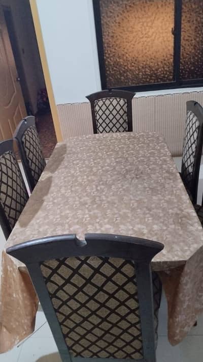 dining table with 6 chiars
