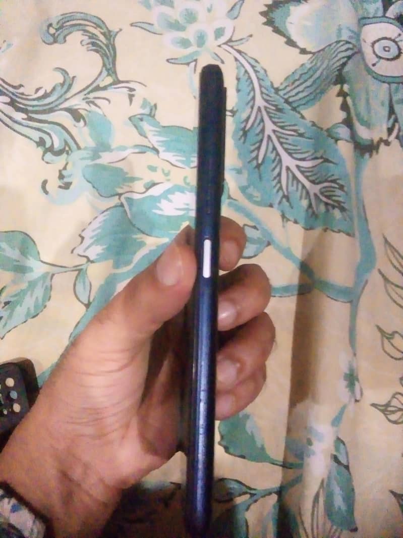 Tecno Pova 2