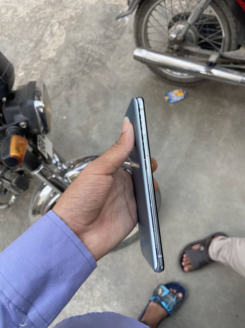 One plus 8t 2