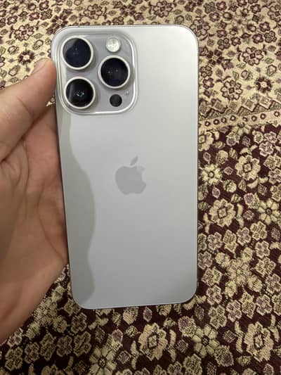 Apple iPhone 15 Pro Max jv natural