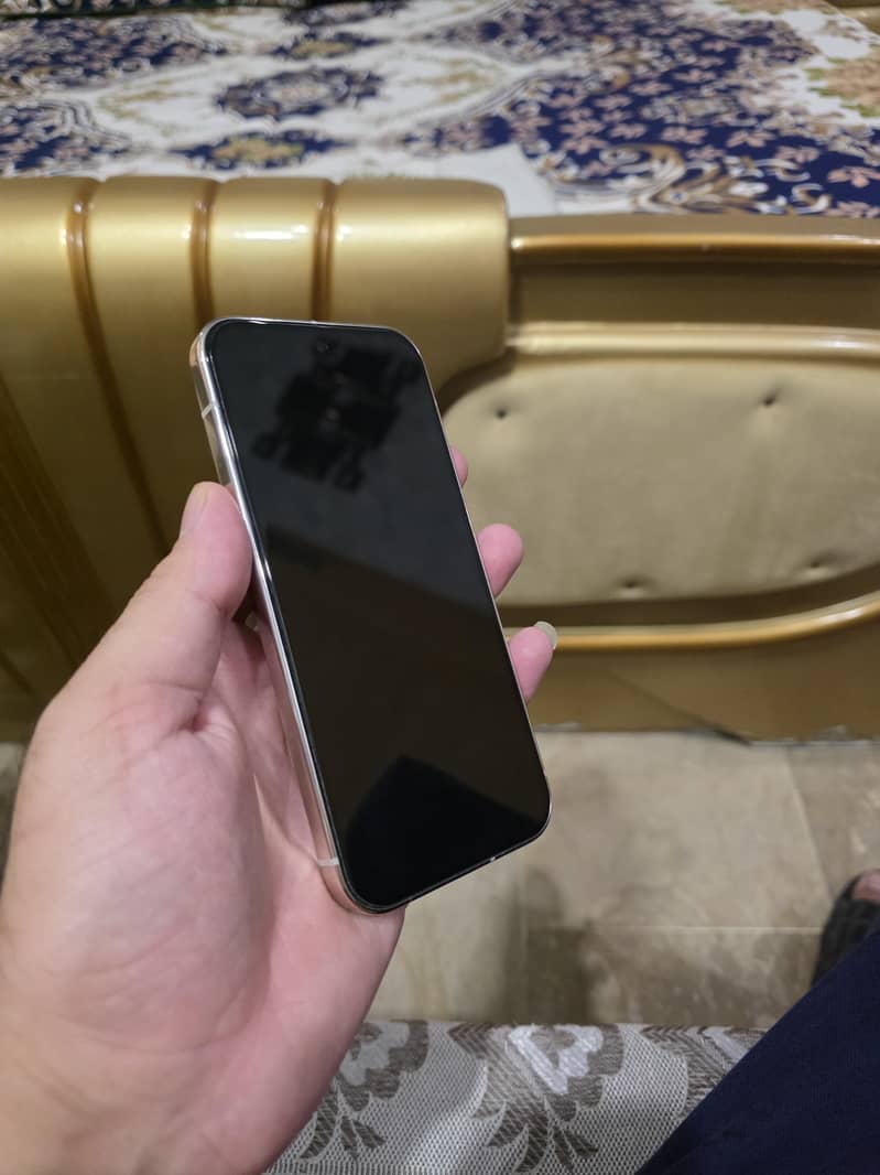 Google Pixel 9 Pro 2
