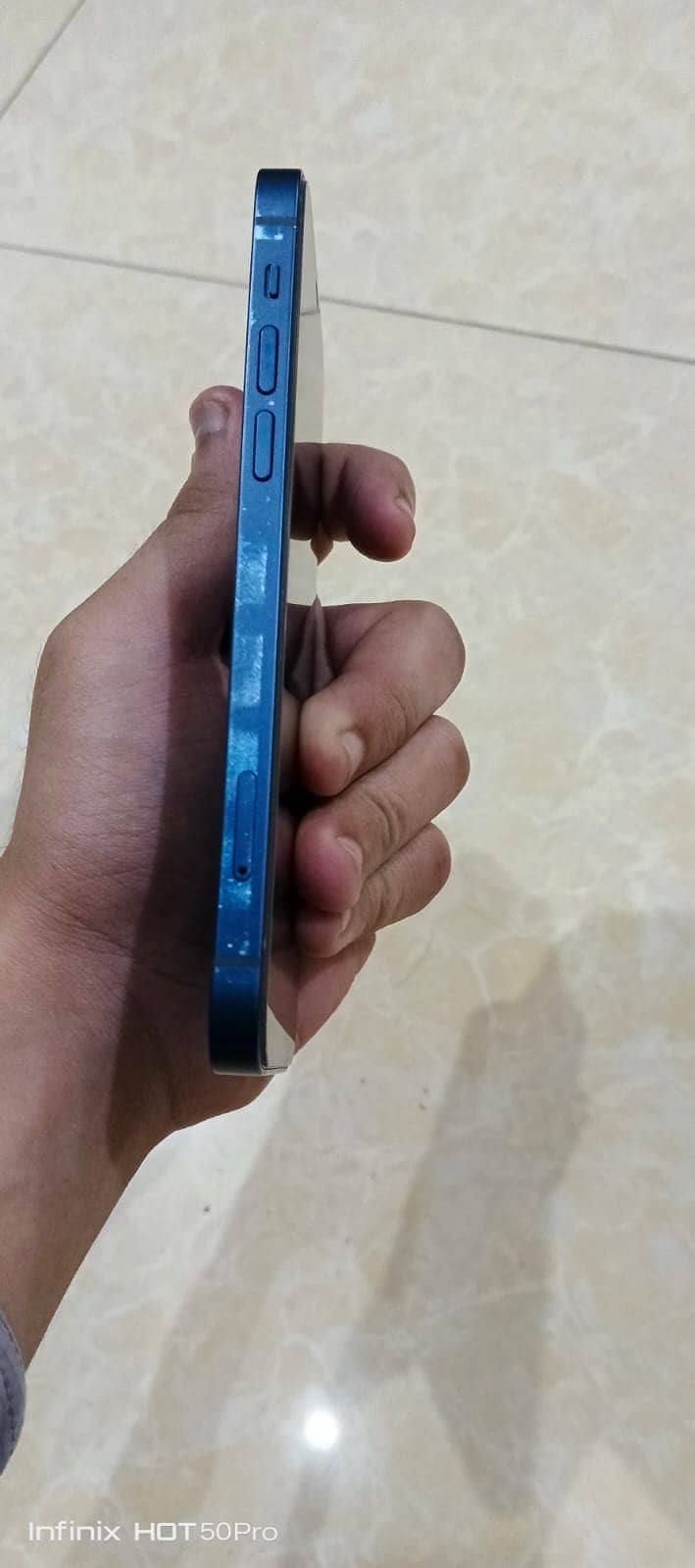 Apple iPhone 12 2