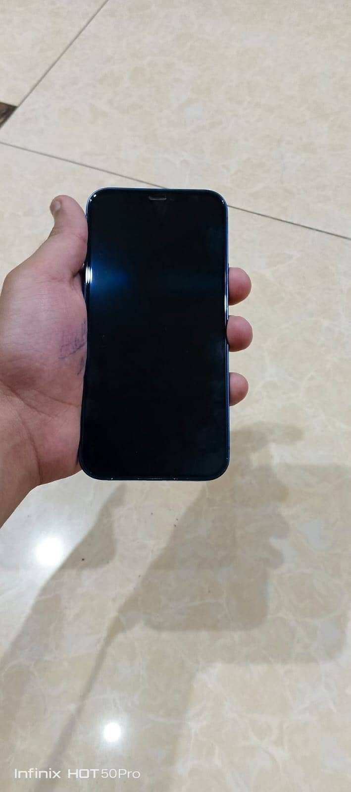 Apple iPhone 12 3
