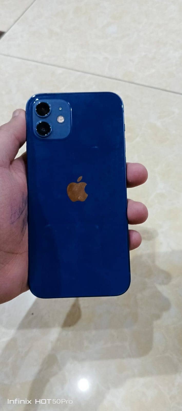 Apple iPhone 12 6
