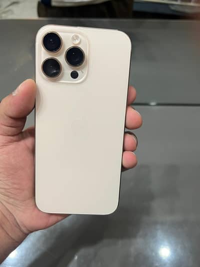 Apple iPhone 16 Pro Max