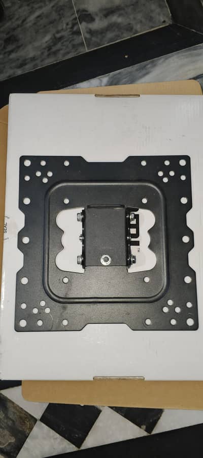 Heavy Duty Wall Mount TV Bracket – Metal