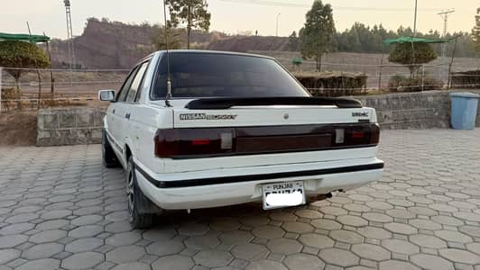 Nissan Sunny 1989