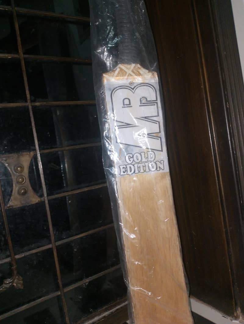 cricket bats 1