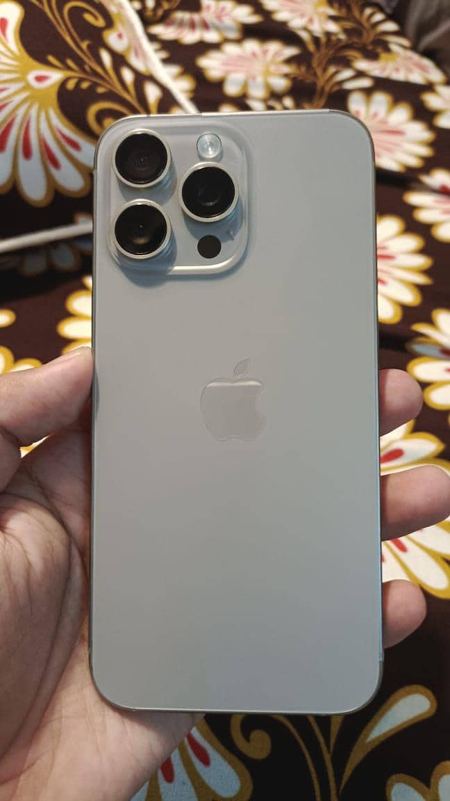 iphone 15 pro max jv 5