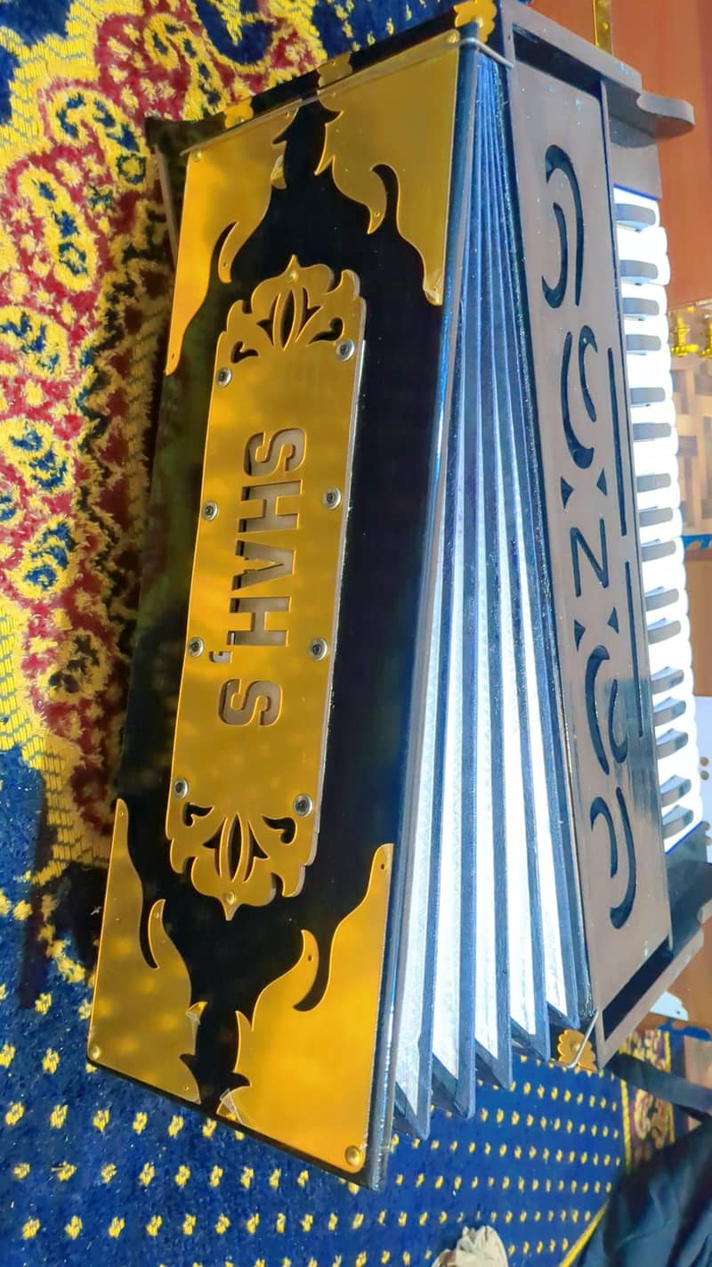 indian harmonium 4